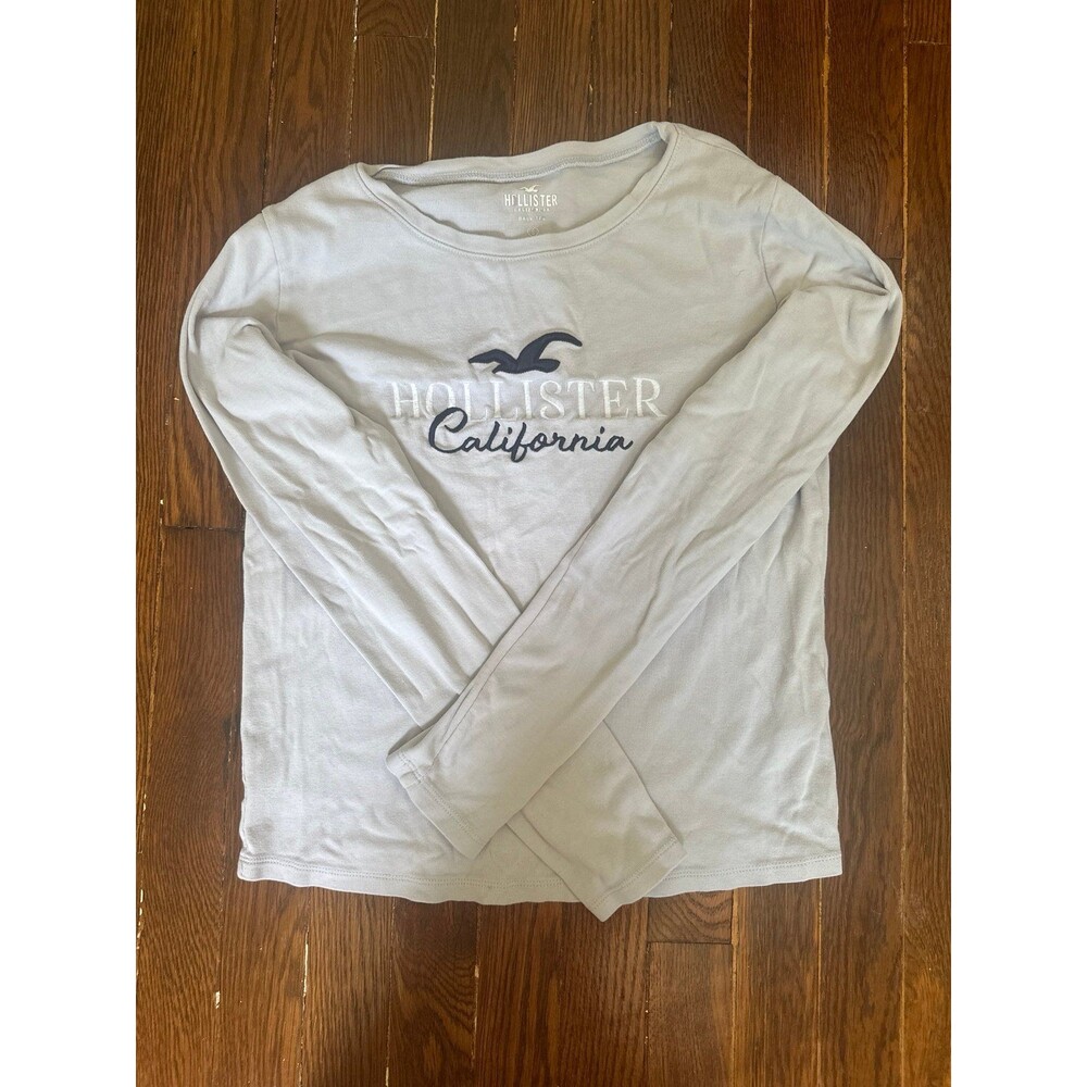 Hollister long sleeve tee